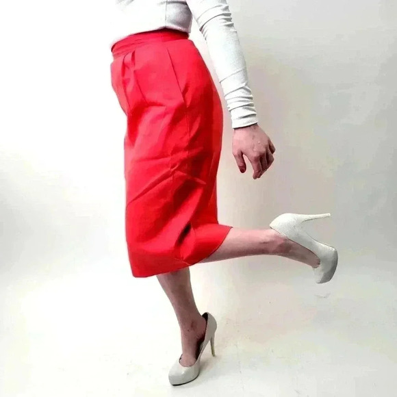 Vintage 1960s Mod Salmon Pink Pencil Skirt - 8 - Picture 3 of 10